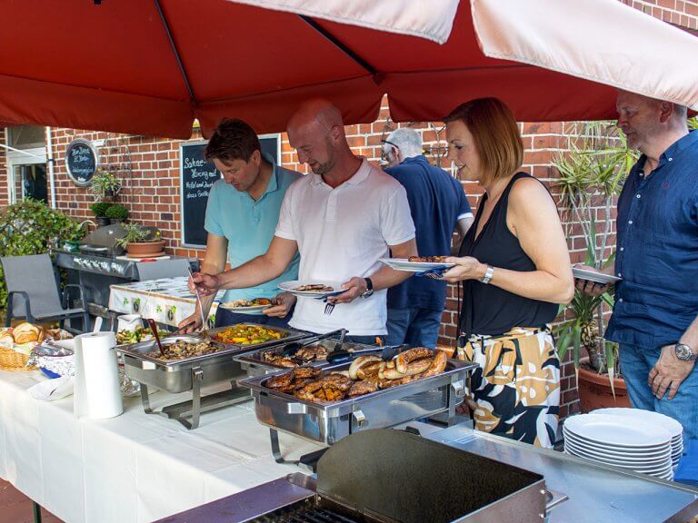 Grillfest der WVL im Bootshaus Lauenburg