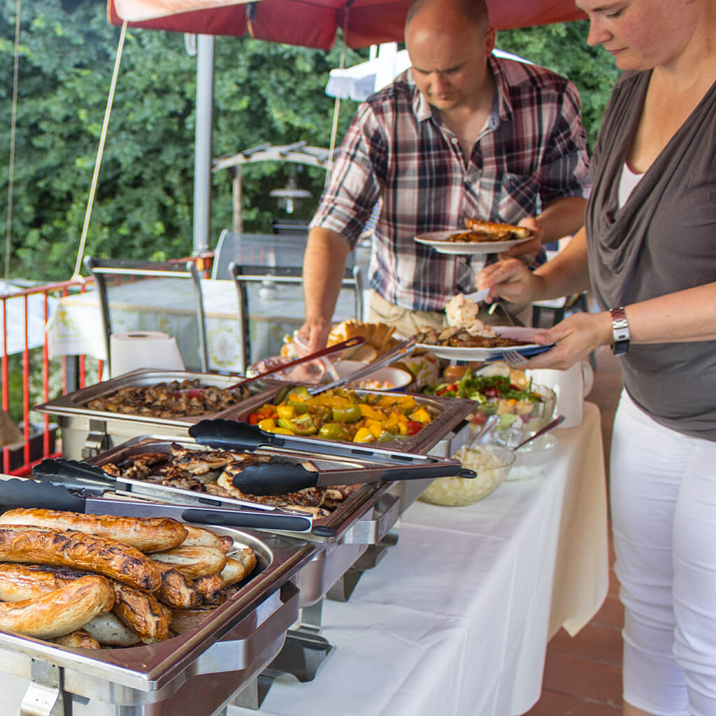 Grillfest der WVL im Bootshaus Lauenburg